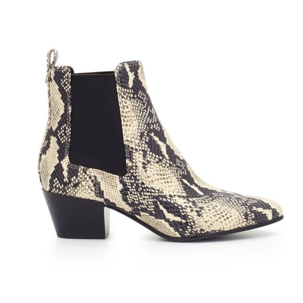 NEW Sam Edelman Snakeskin Reesa Chelsea Ankle Boots